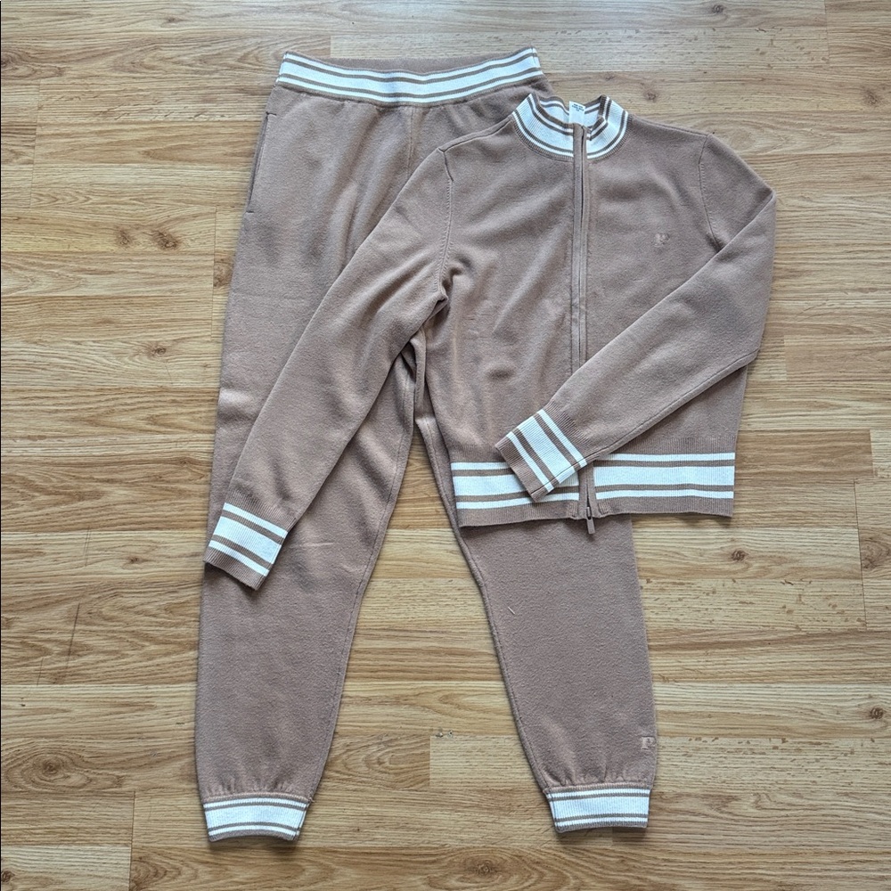 PINK Victoria's Secret Knit Track Suit✨ M/L